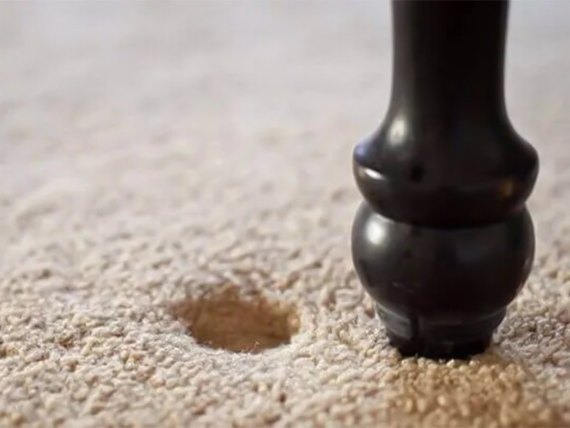 Как убрать вмятины на ковре